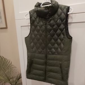 Calvin Klein Performance quilted vest